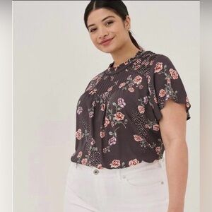 Torrid Georgette Lace Inset Floral Blouse Size 2X